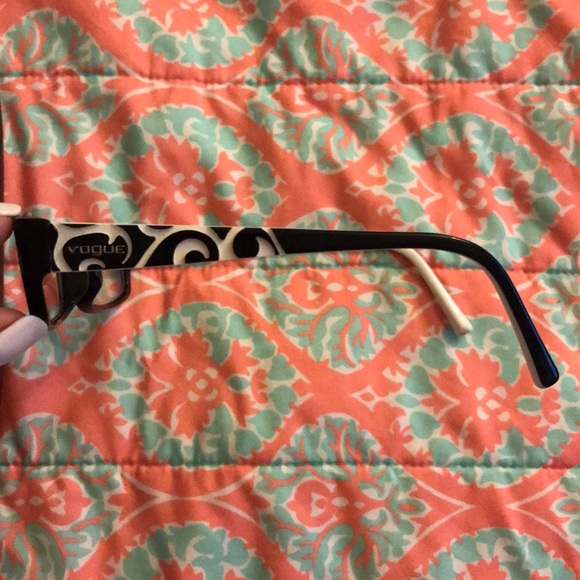 Vogue frames - Picture 2 of 5